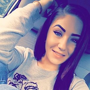 Meet your Posher, Katrina